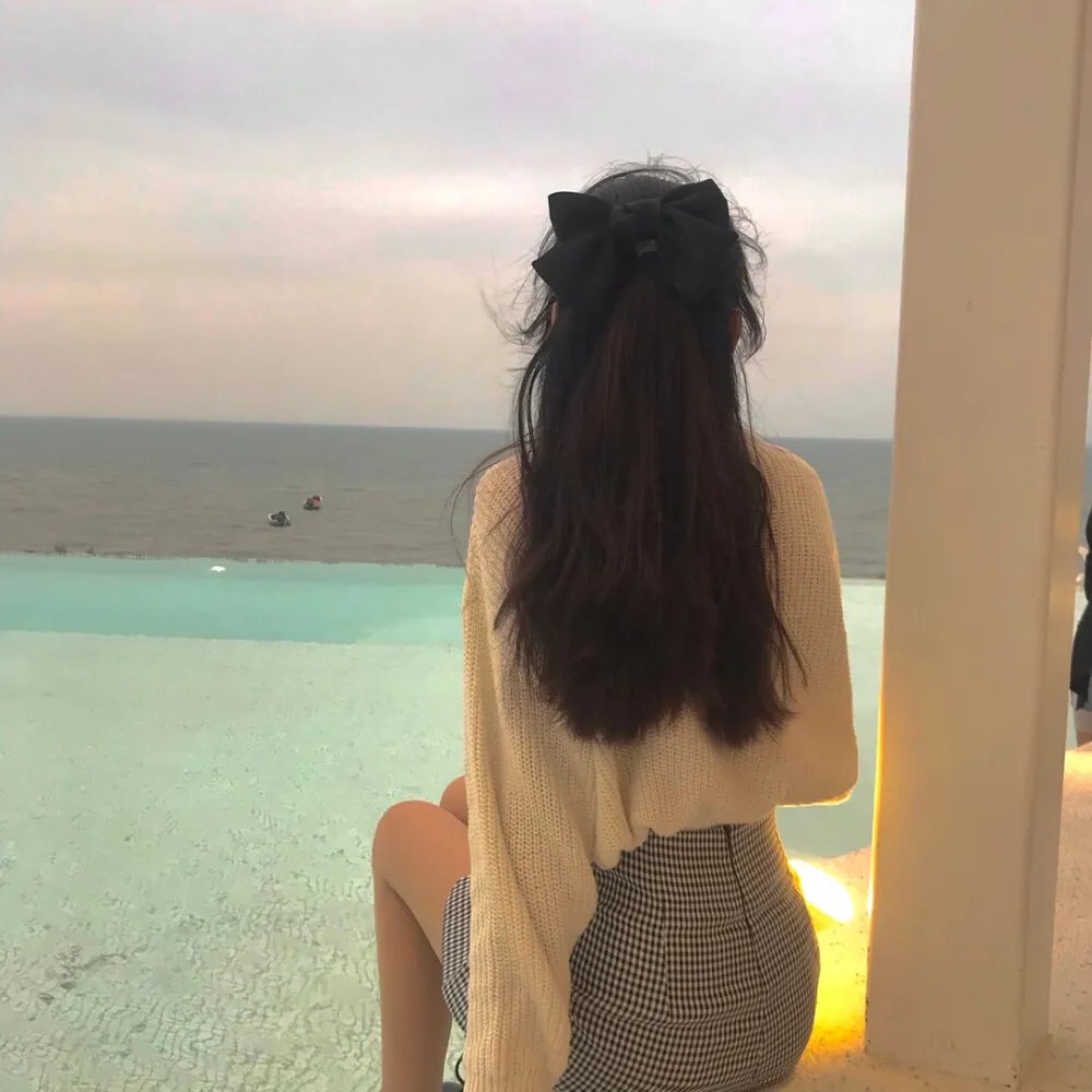 男性新娘子